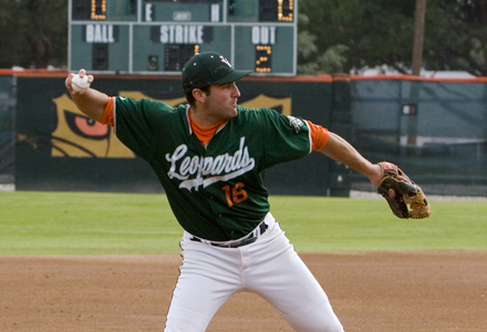 Leopards Take Series Opener Over Poets