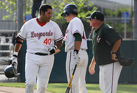Leos Dominate Stags In Series Opener