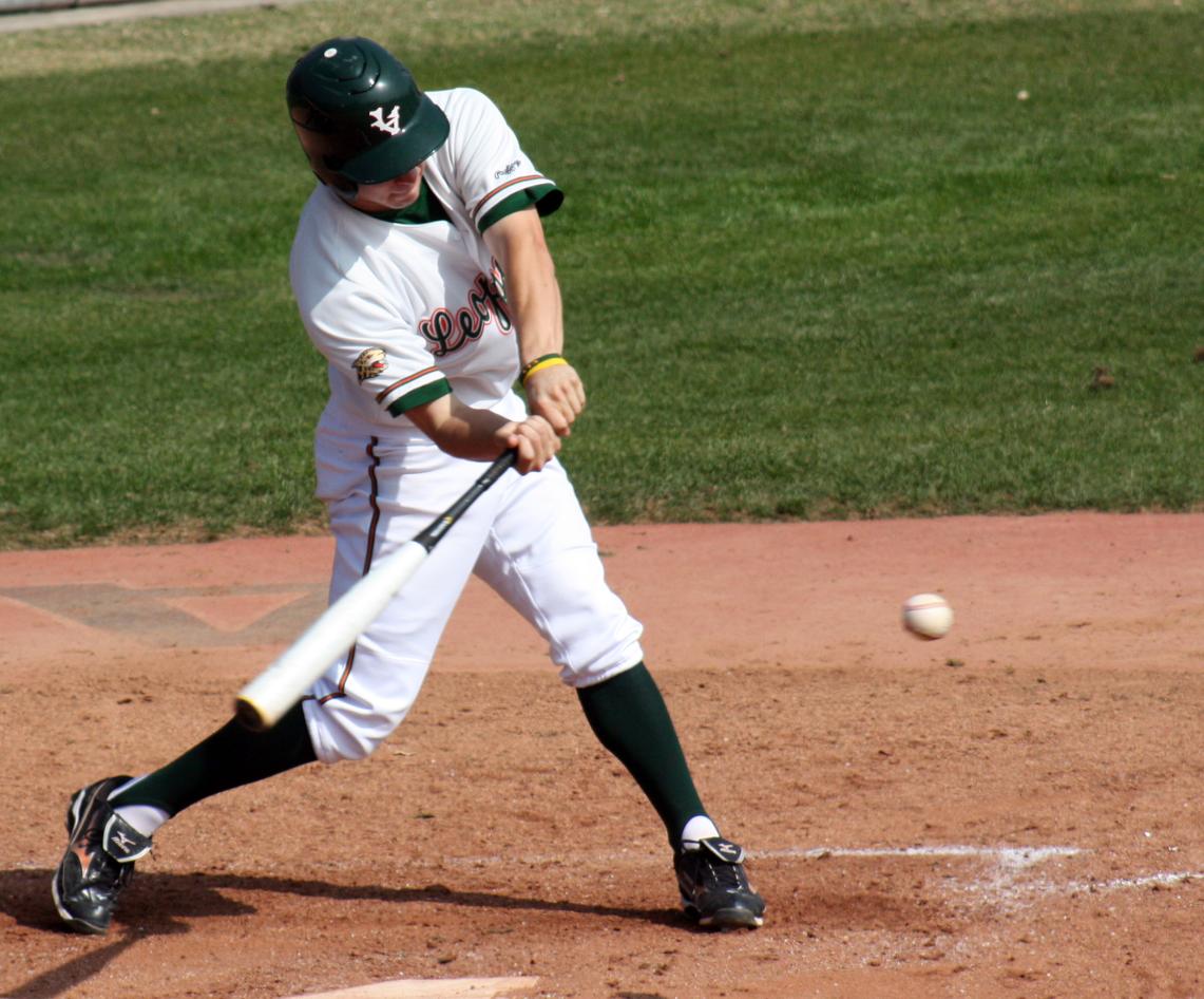 Canfield's Walk-Off Double Leads Leos to Game 2 Victory