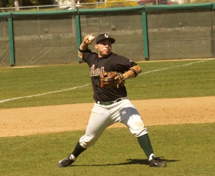 La Verne Falls On Road Versus Sagehens