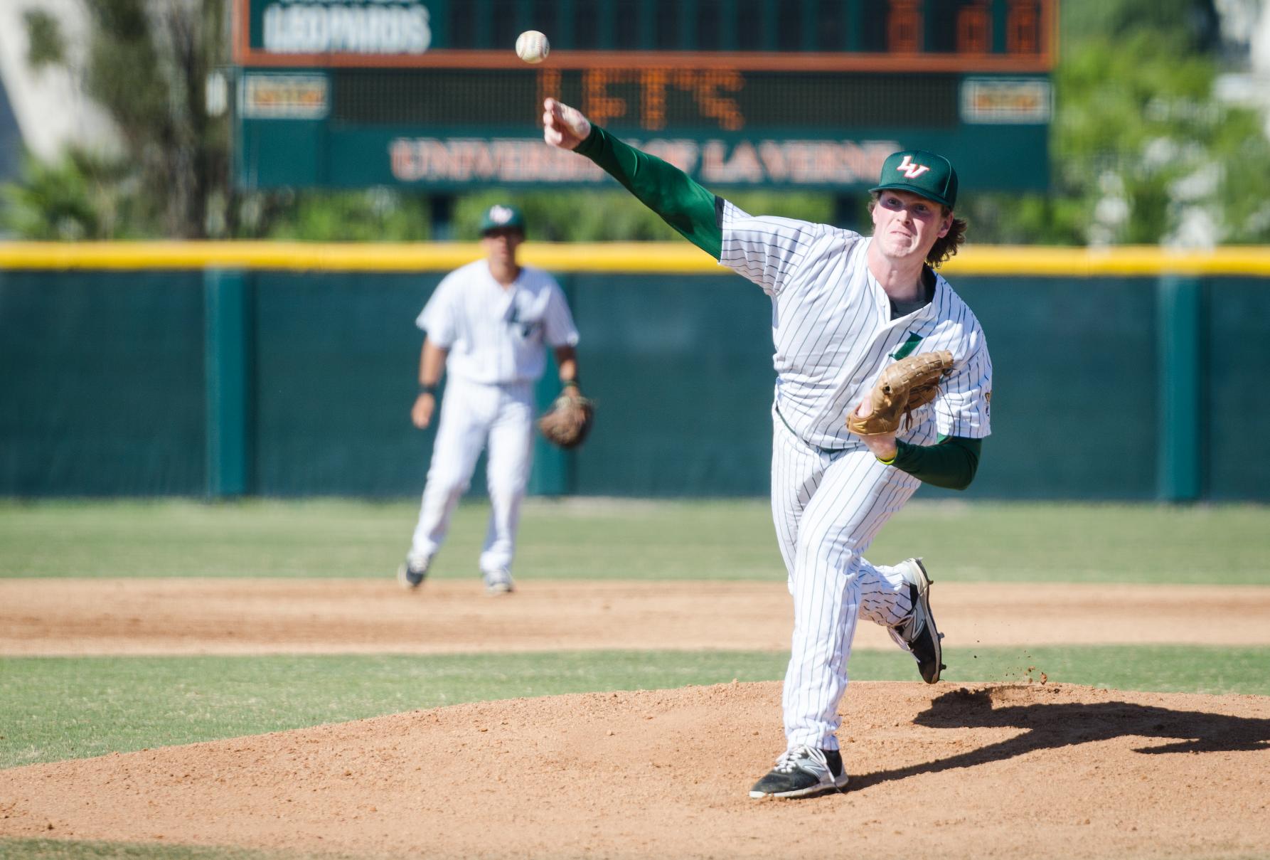 Baseball tops Chapman, earns split