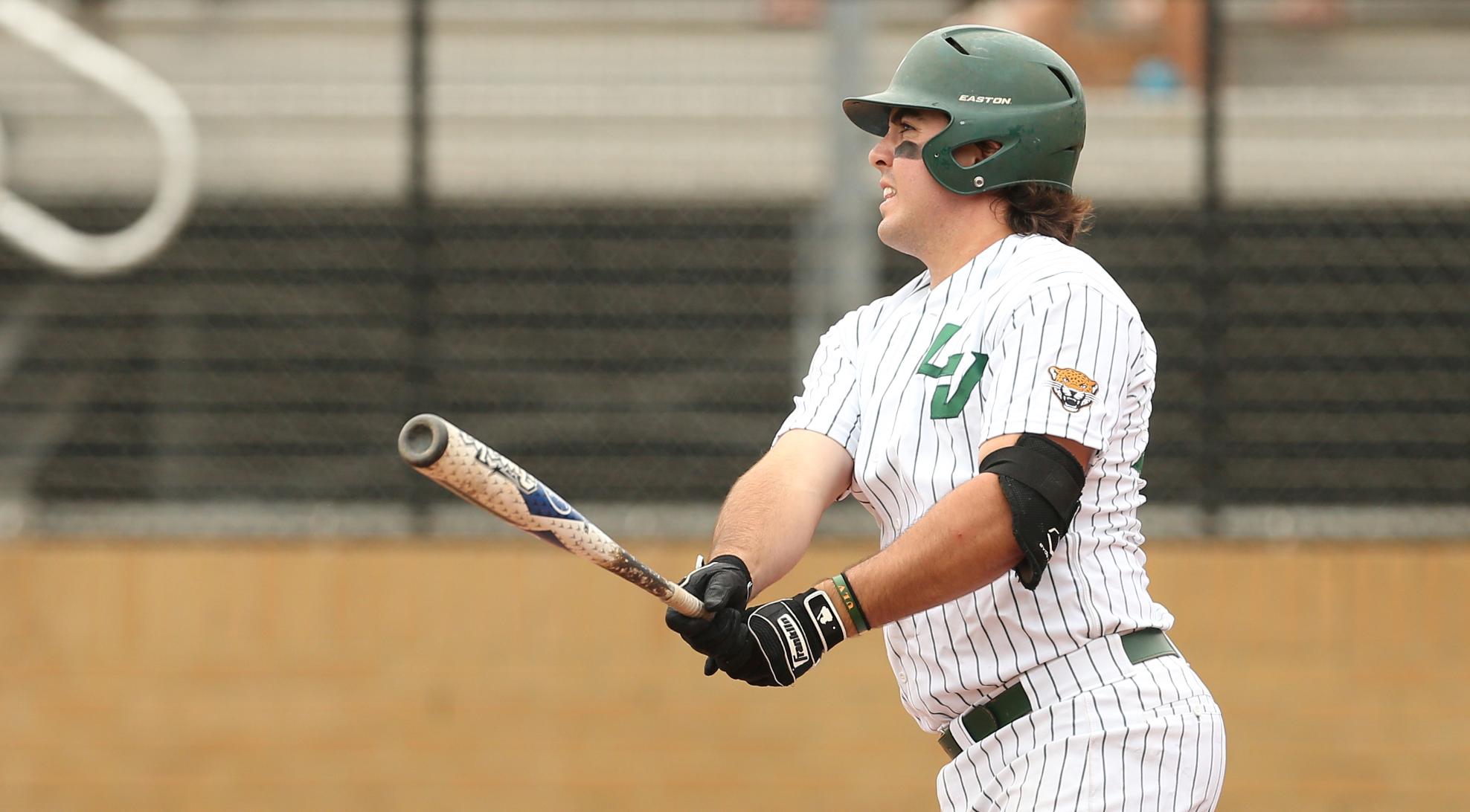 Baseball settles for split against Redlands
