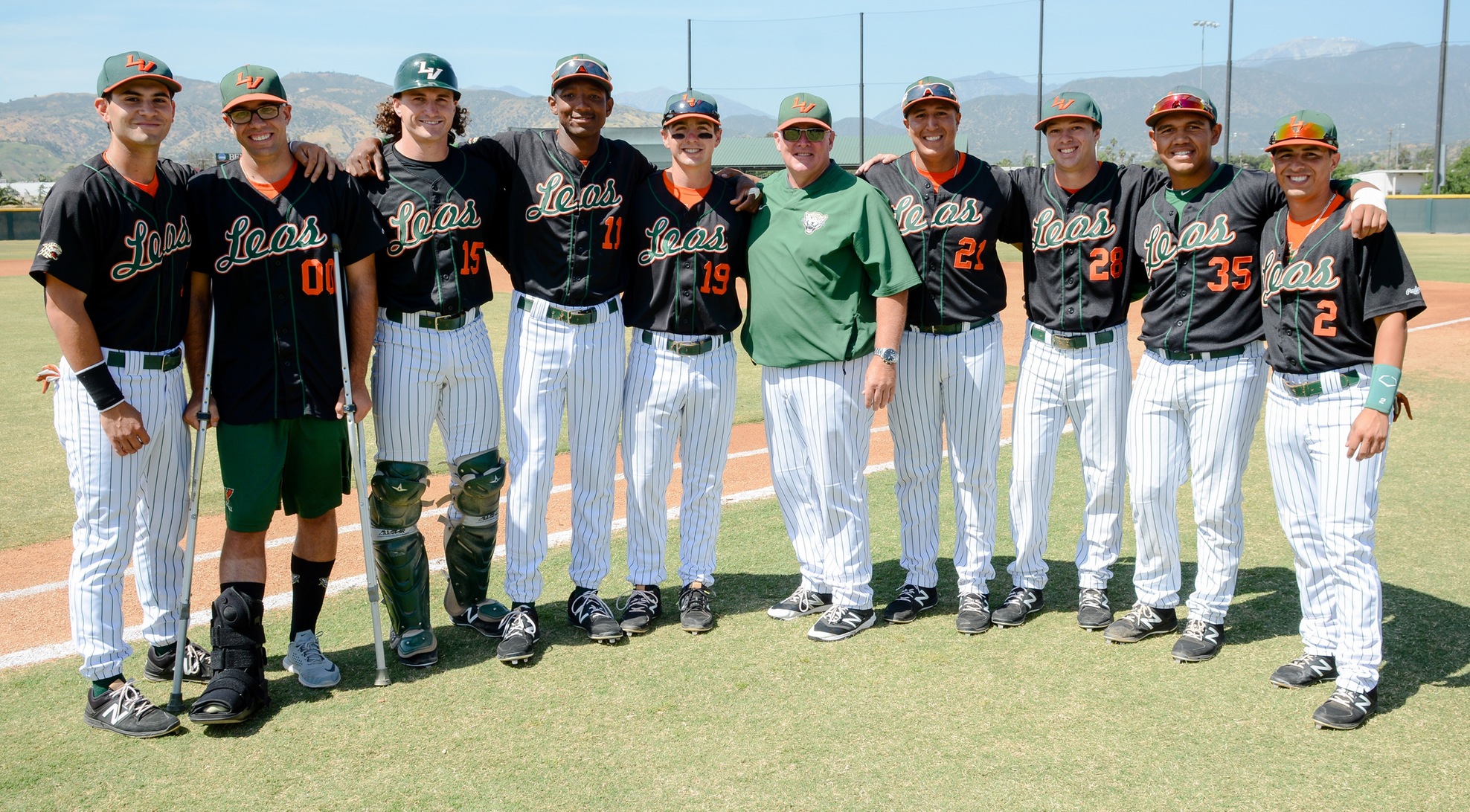Baseball rallies to beat Whittier 10-9 on Senior Day