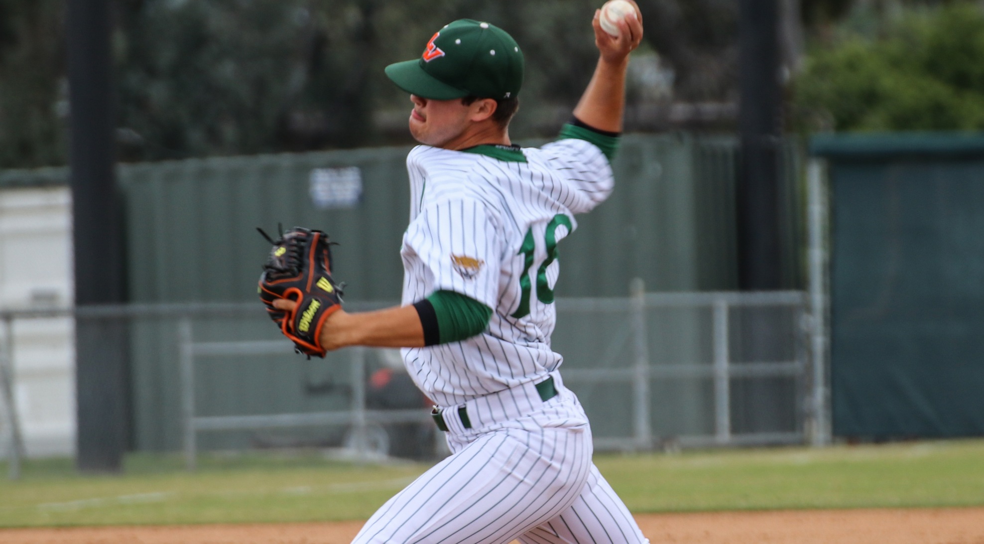 Baseball sweeps Pomona-Pitzer, wins series