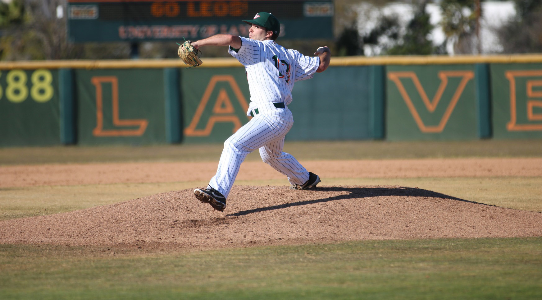 Baseball routs Caltech at home
