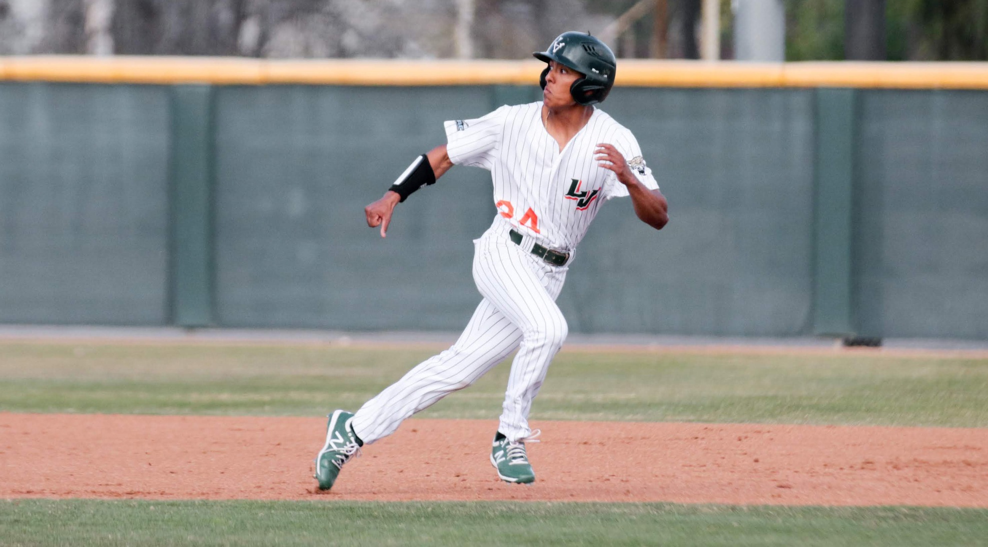 Baseball Edged by Sagehens in Series Opener