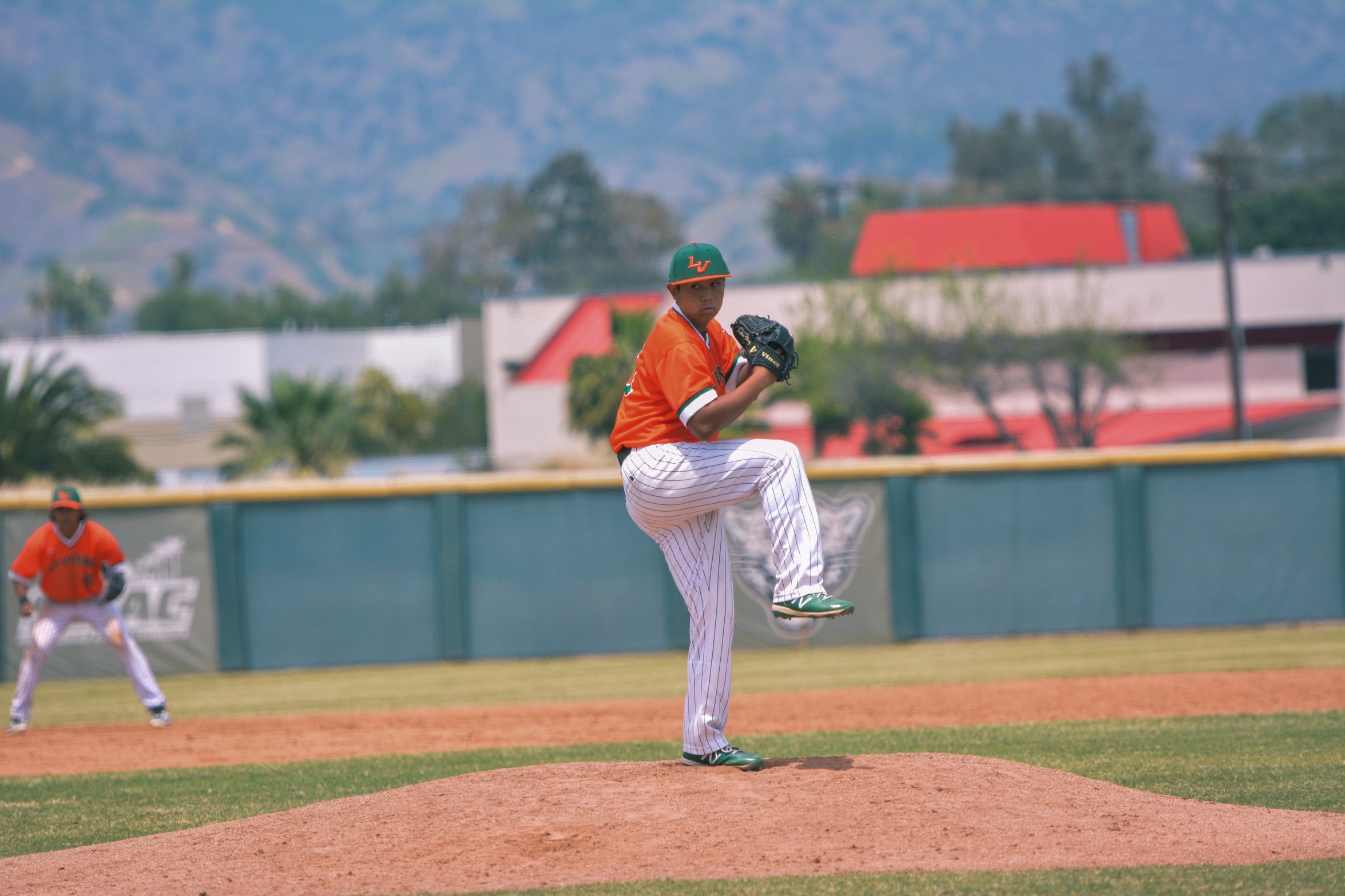 Leopards Rout for Nine in Opening Day Win