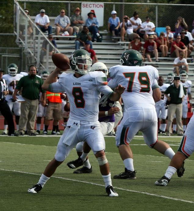 La Verne Runs Past Tigers, 30-21