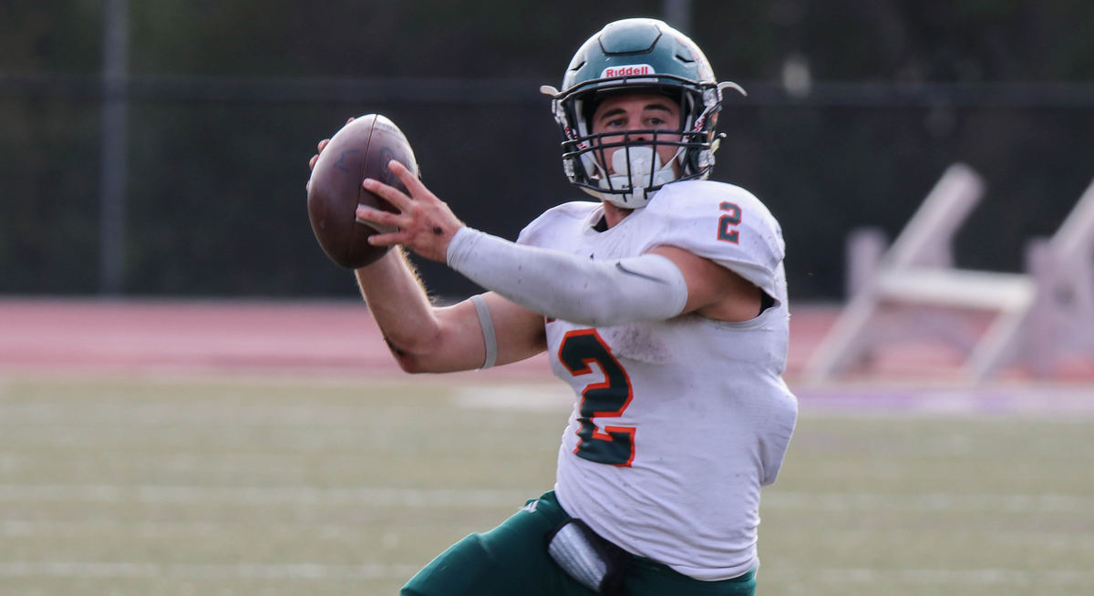 Dallas Parent named D3football.com Second Team All-West Region
