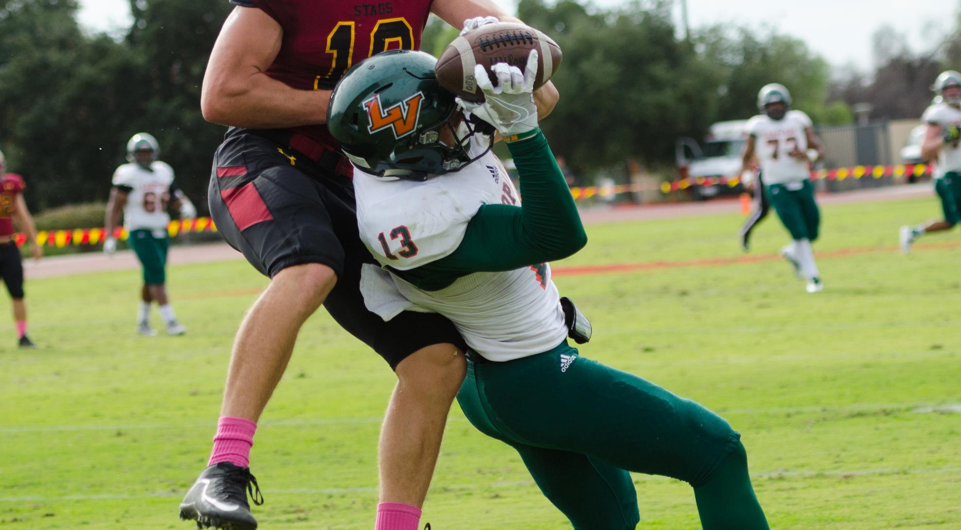 Arellano becomes all-time receptions leader in loss at CMS
