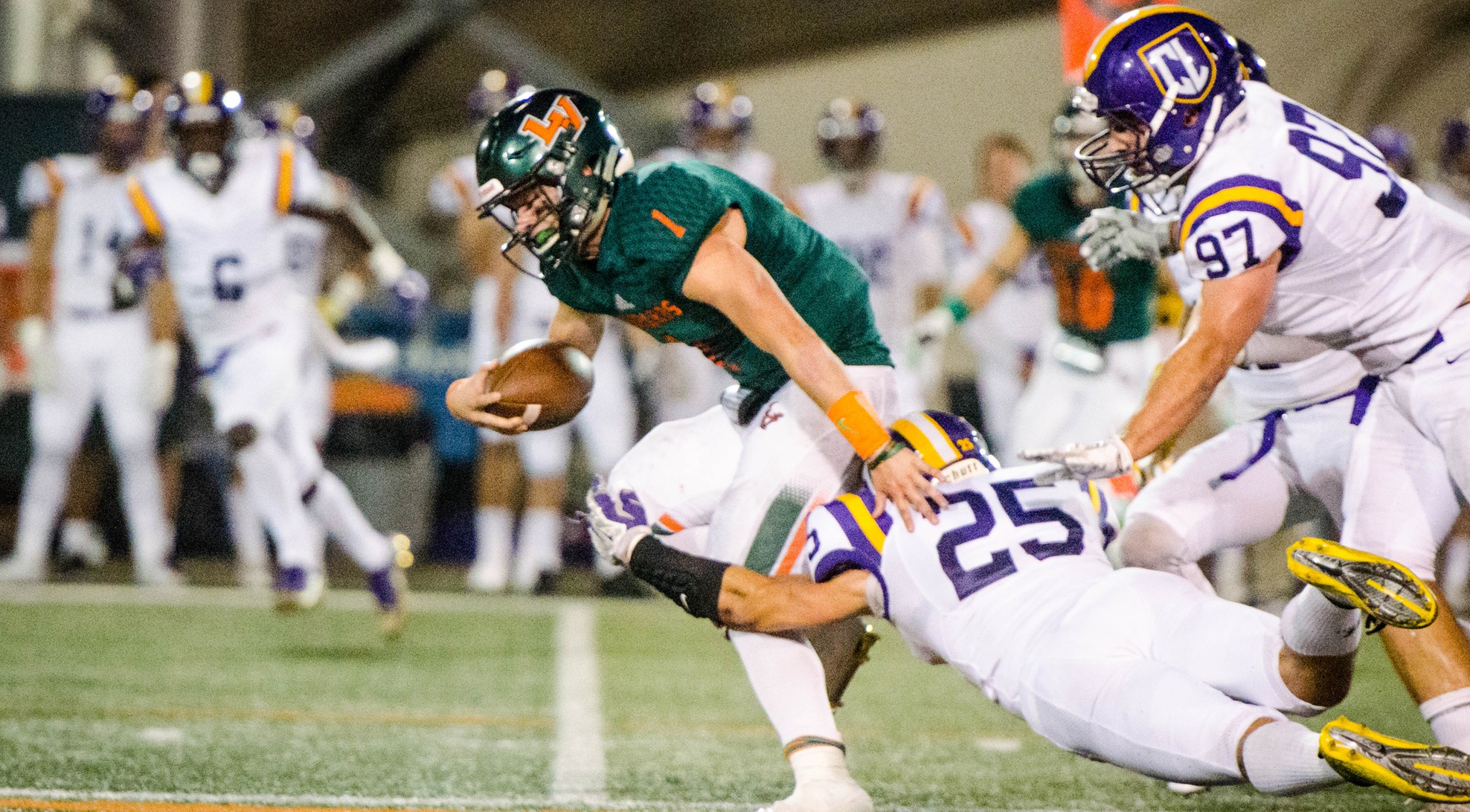Football looks to start SCIAC 2-0 at Redlands
