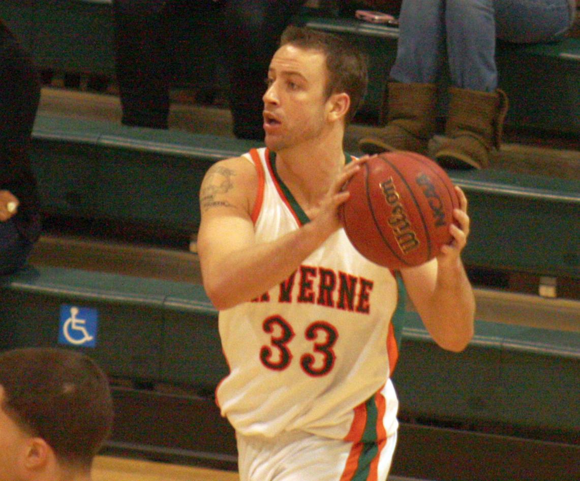 Last Second Shot Lifts Marietta Past Leopards