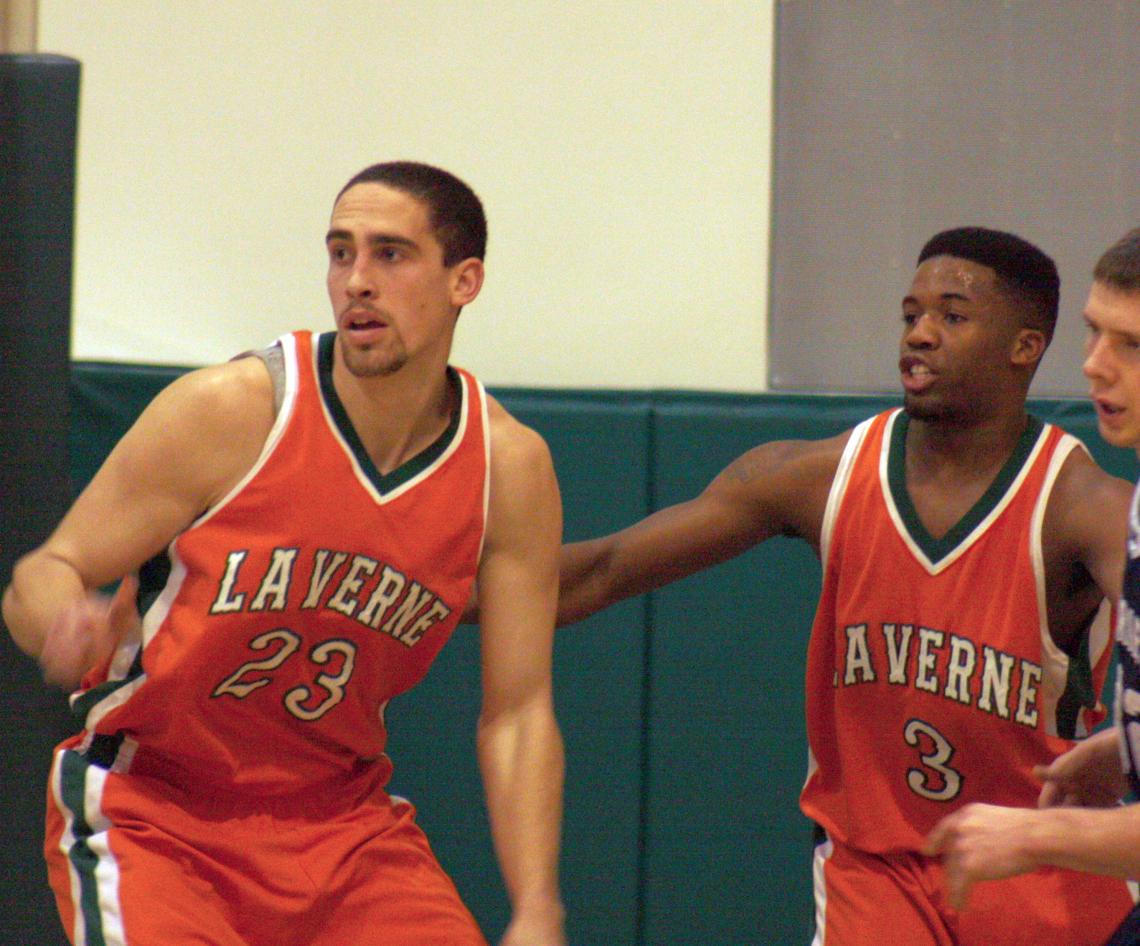 Leos Drop Regular Season Finale To Bulldogs