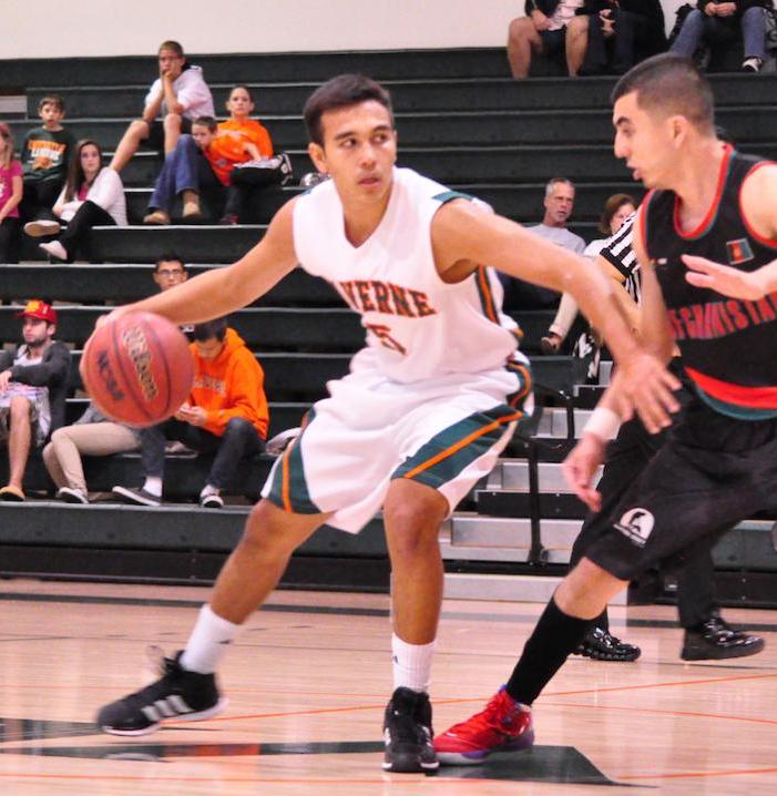 Leopards Top Willamette In Season Opener