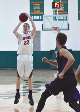 La Verne fails to catch Whittier