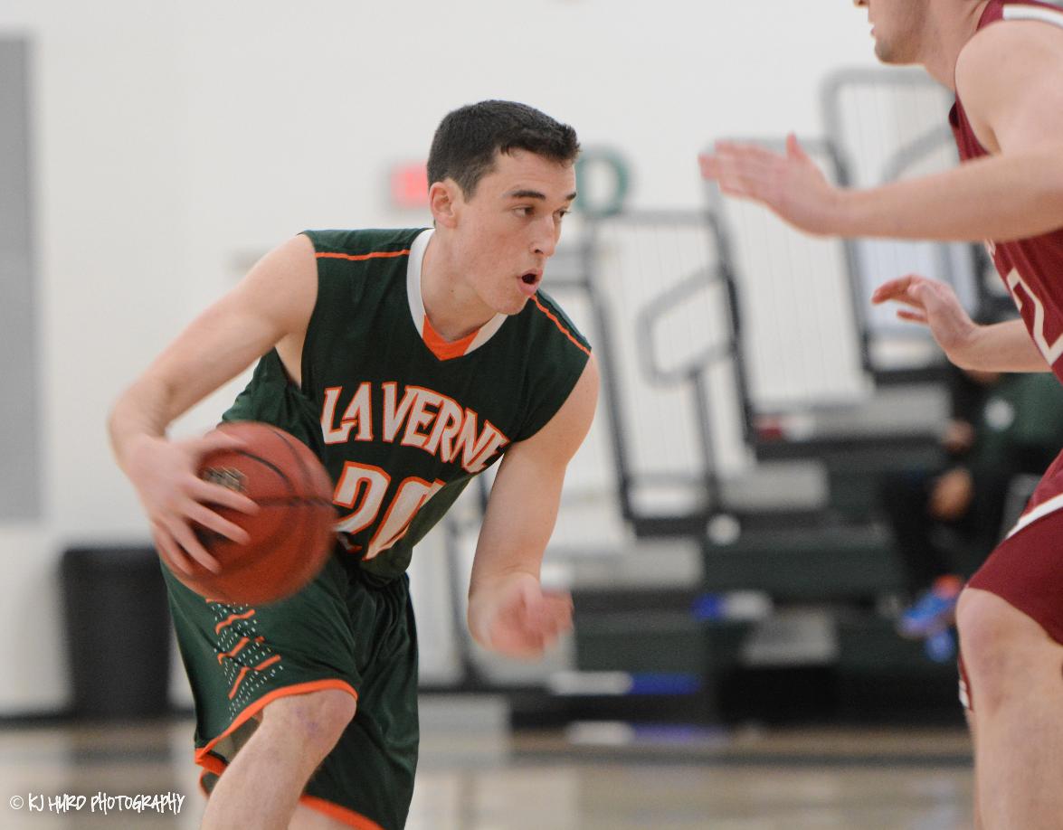 Men&rsquo;s Basketball stages late rally, falls to Transylvania
