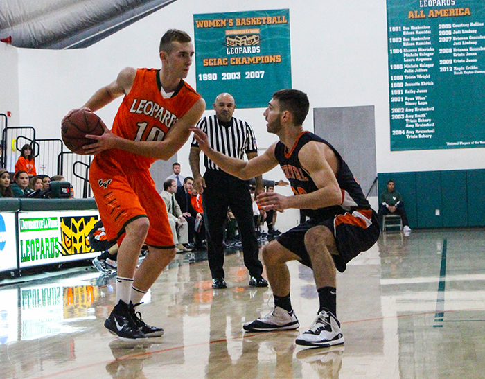 Men's Basketball stymied at Claremont-Mudd-Scripps