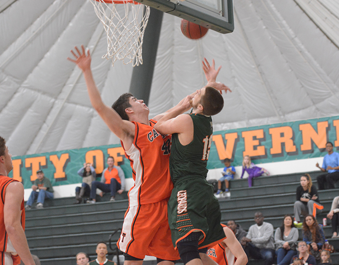 Harrison tip-in lifts Men&rsquo;s Basketball over Caltech in 2OT