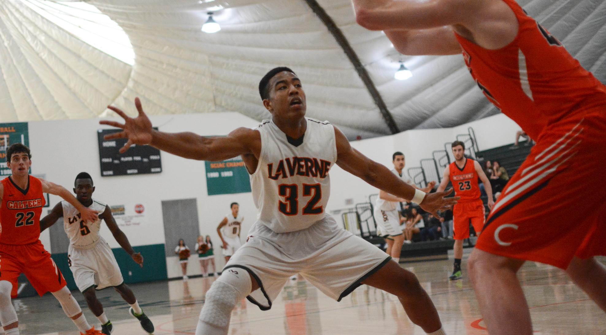 Men's Basketball holds off Caltech, 83-72