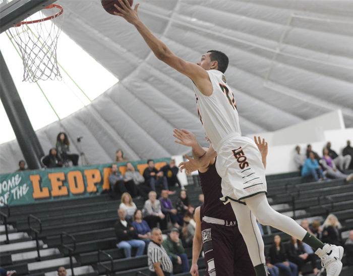 Slow start costs Men&rsquo;s Basketball against Wis.-La Crosse