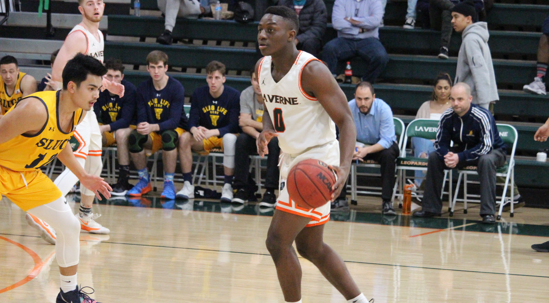 Edwards, Knox score double figures at Chapman
