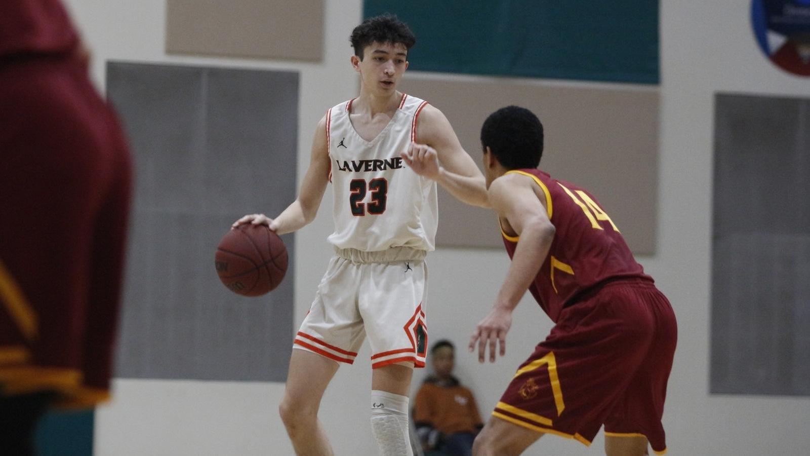 Men's Basketball Opens Season