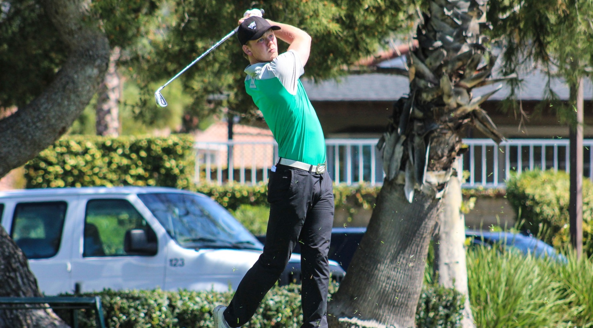 No. 14 Leopards remain in third after day 2