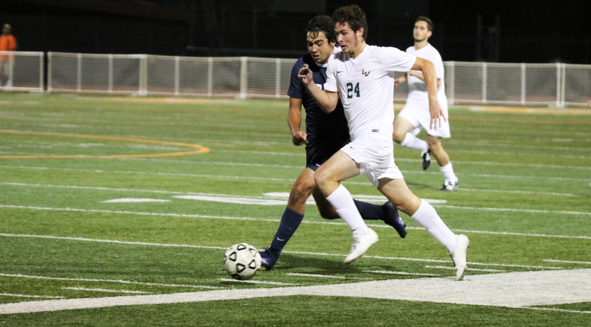 Men's Soccer blanks George Fox in season opener