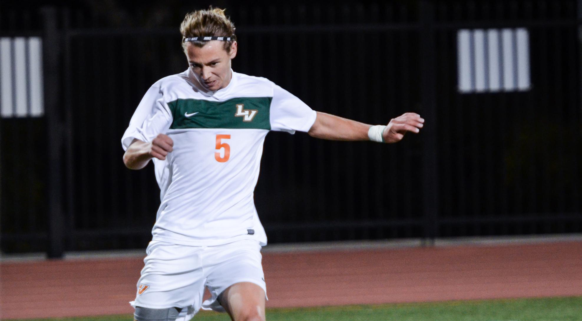 Men's Soccer picked fourth in SCIAC preseason poll