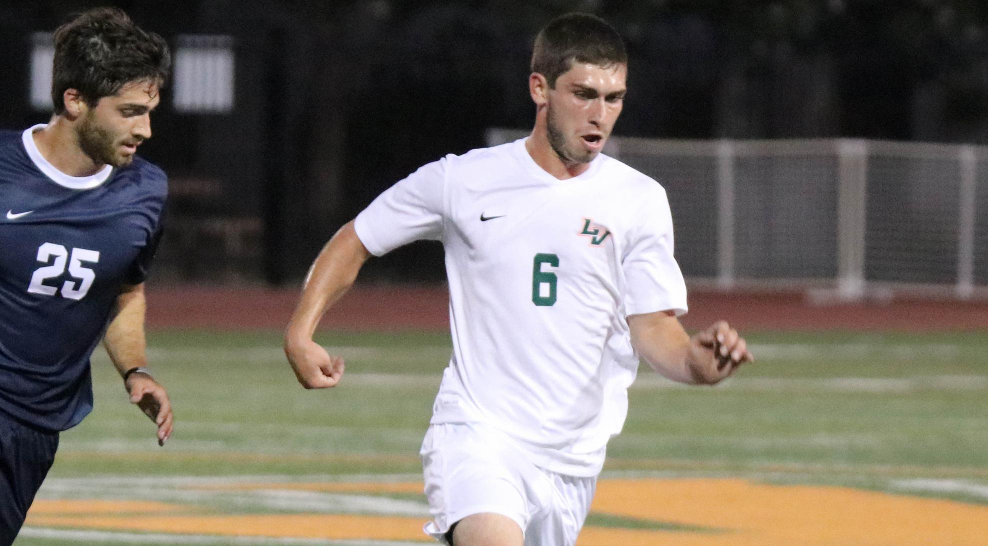 Men's Soccer battles Chapman to draw