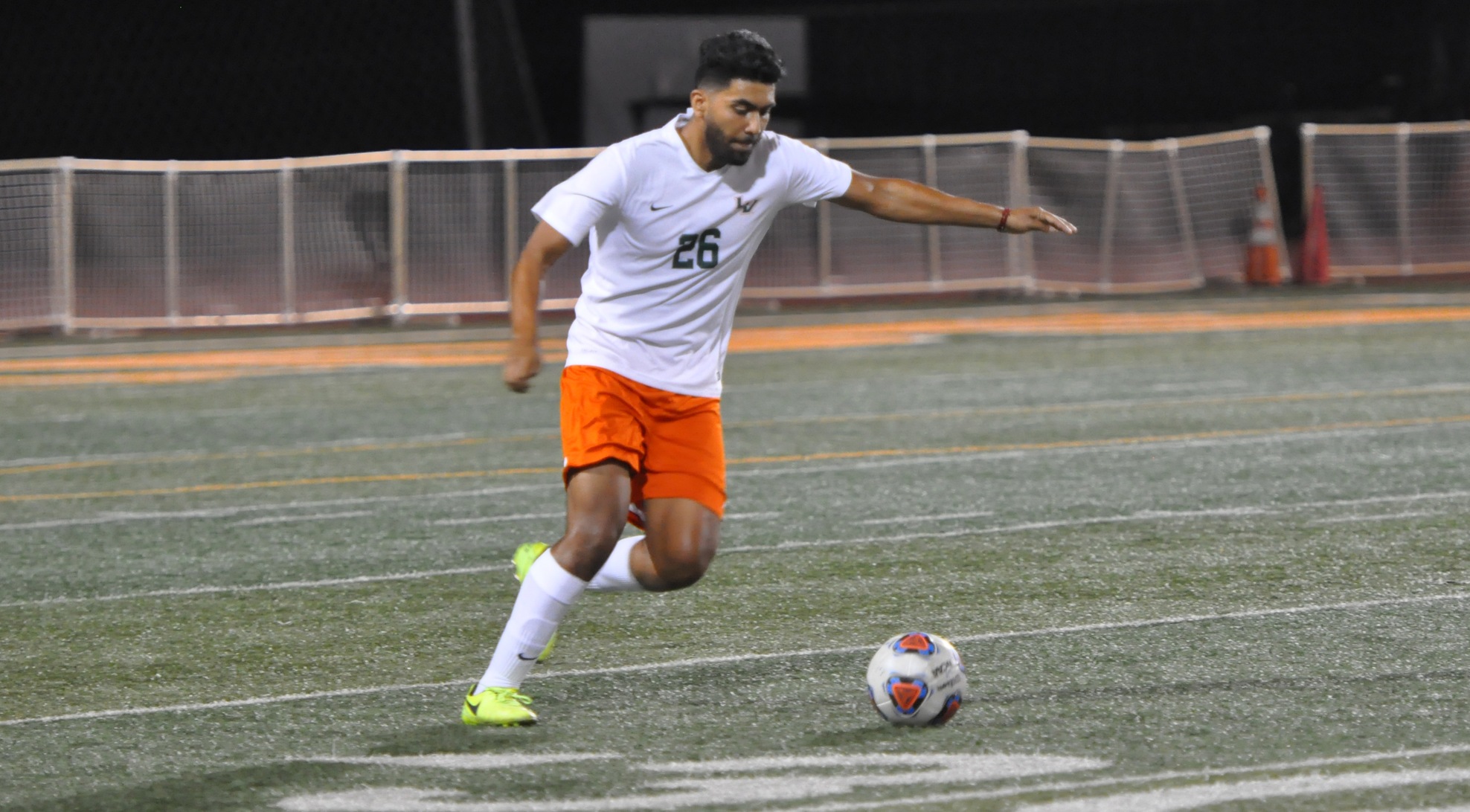 Men's Soccer falls in SCIAC opener