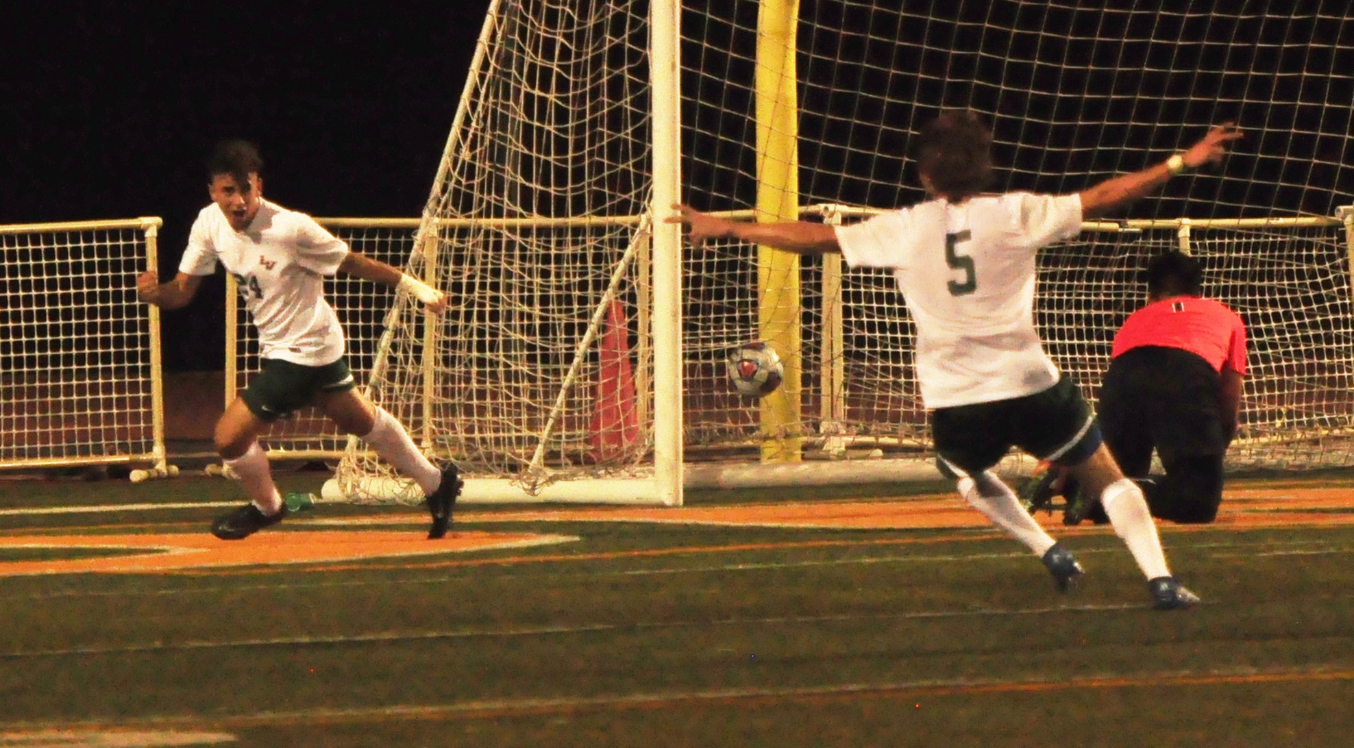 DeRueda's hat trick pushes Men's Soccer past Poets