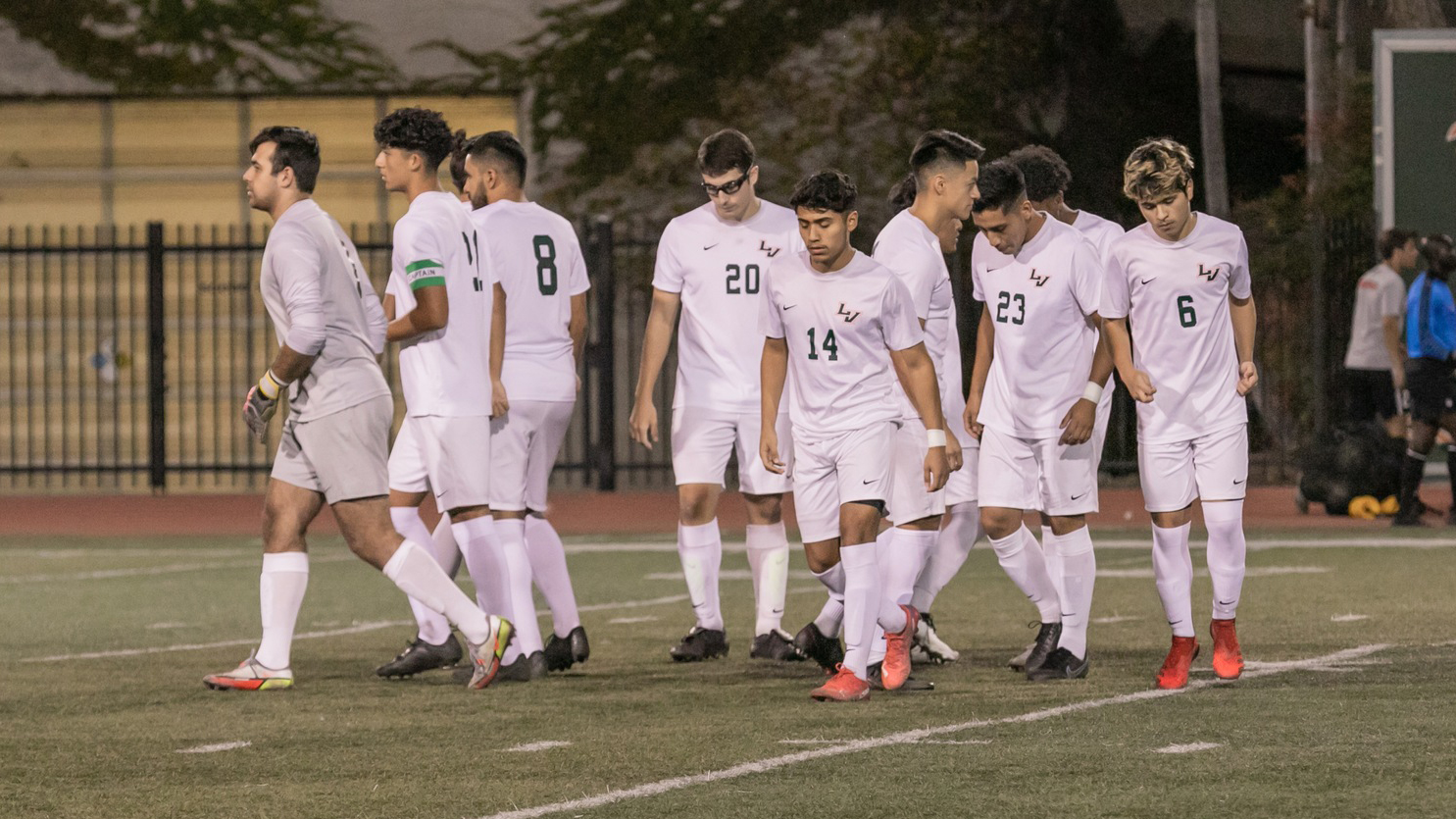 Men's Soccer Falls at Whittier