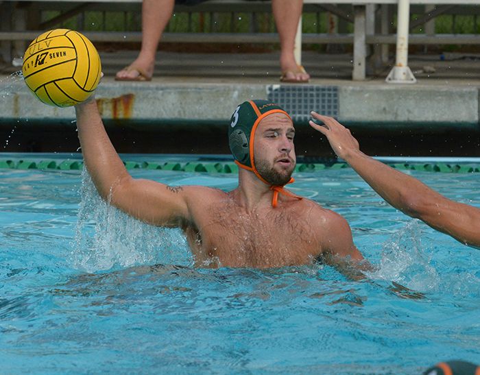 Men&rsquo;s Water Polo tops Citrus, 11-7