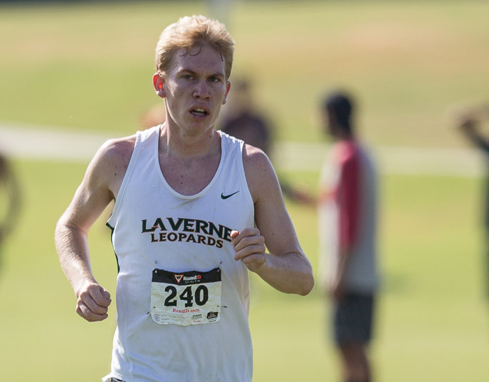Cross Country competes at Stanford Invite