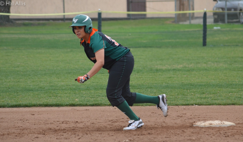 Leopards and Poets Battle To Twinbill Split