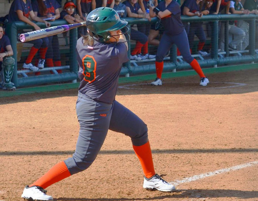 Softball rescues split at Whittier