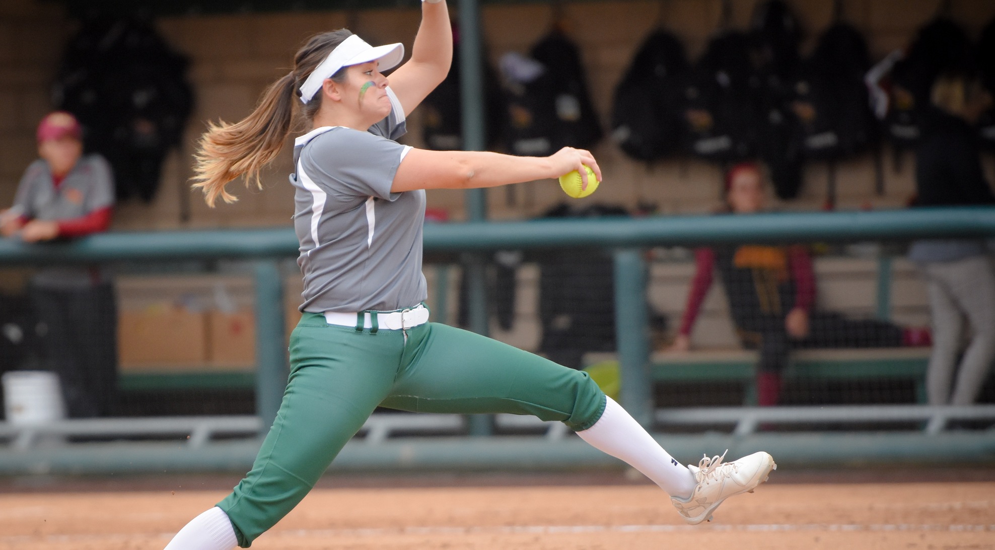 Ponce no-hits Whittier to keep Leopards alive