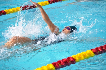 La Verne women outswim Mills