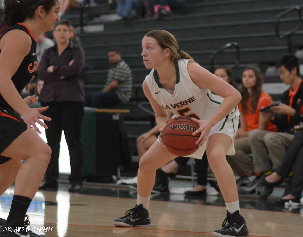Women's Basketball holds off Caltech, 55-47
