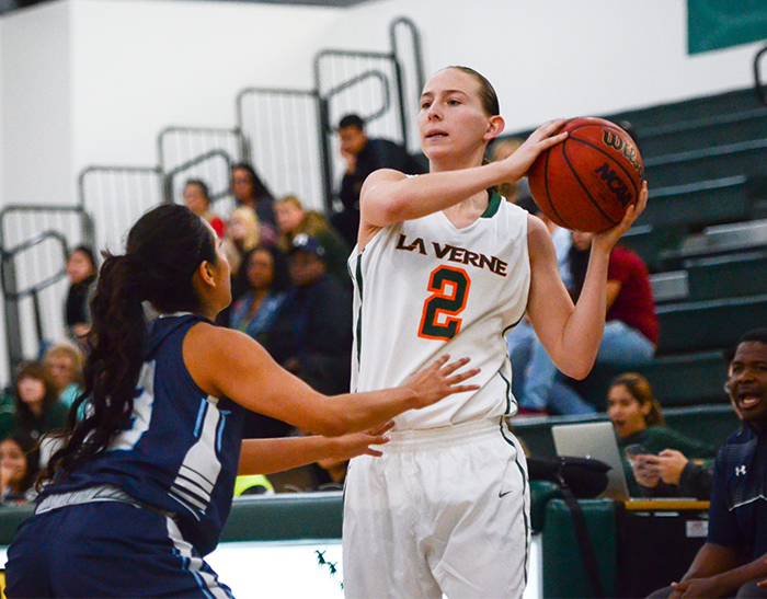 Offense powers Women&rsquo;s Basketball past Occidental
