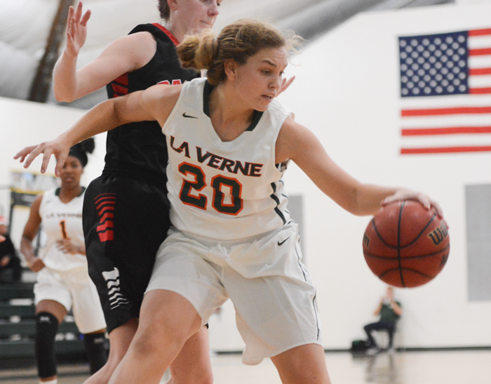 Women's Basketball falls to Pacific (Ore.)