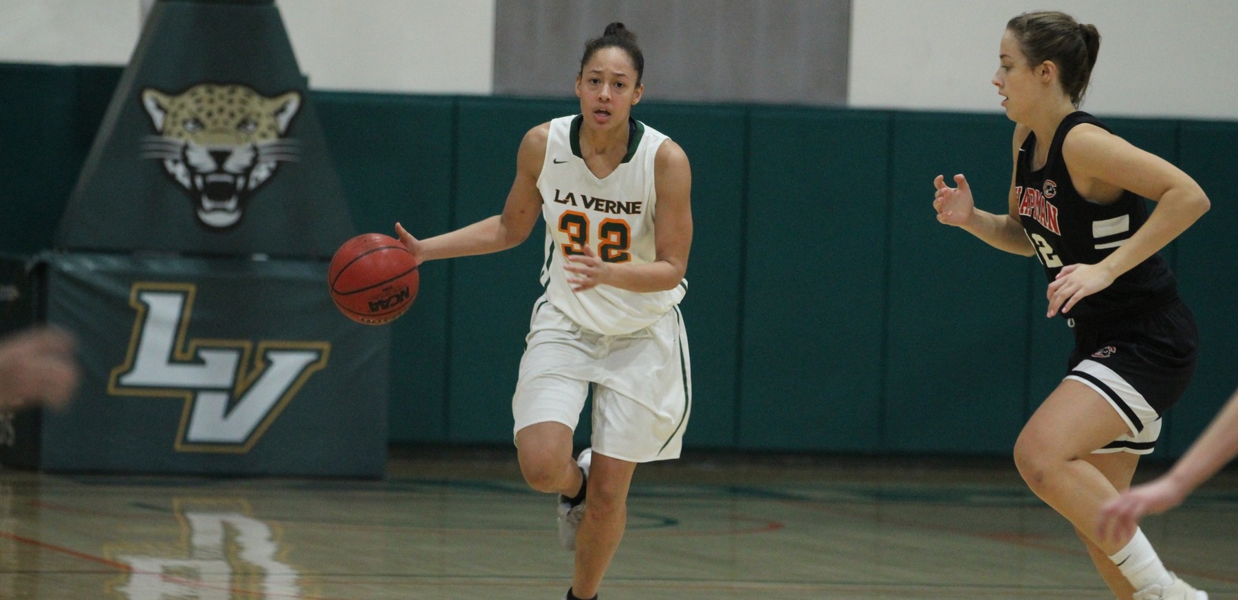 Women's Basketball holds off Beavers