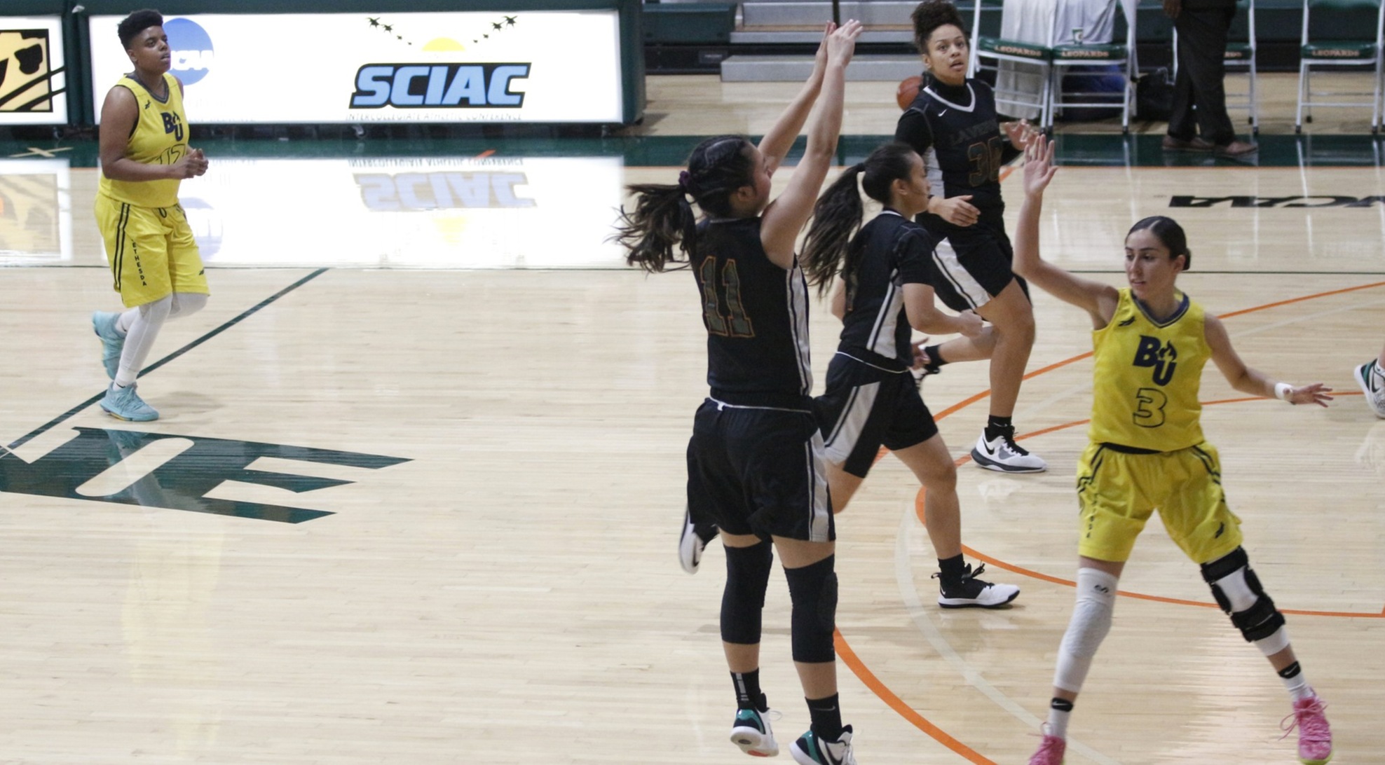 Kuramoto, Leopards Win Fifth Straight