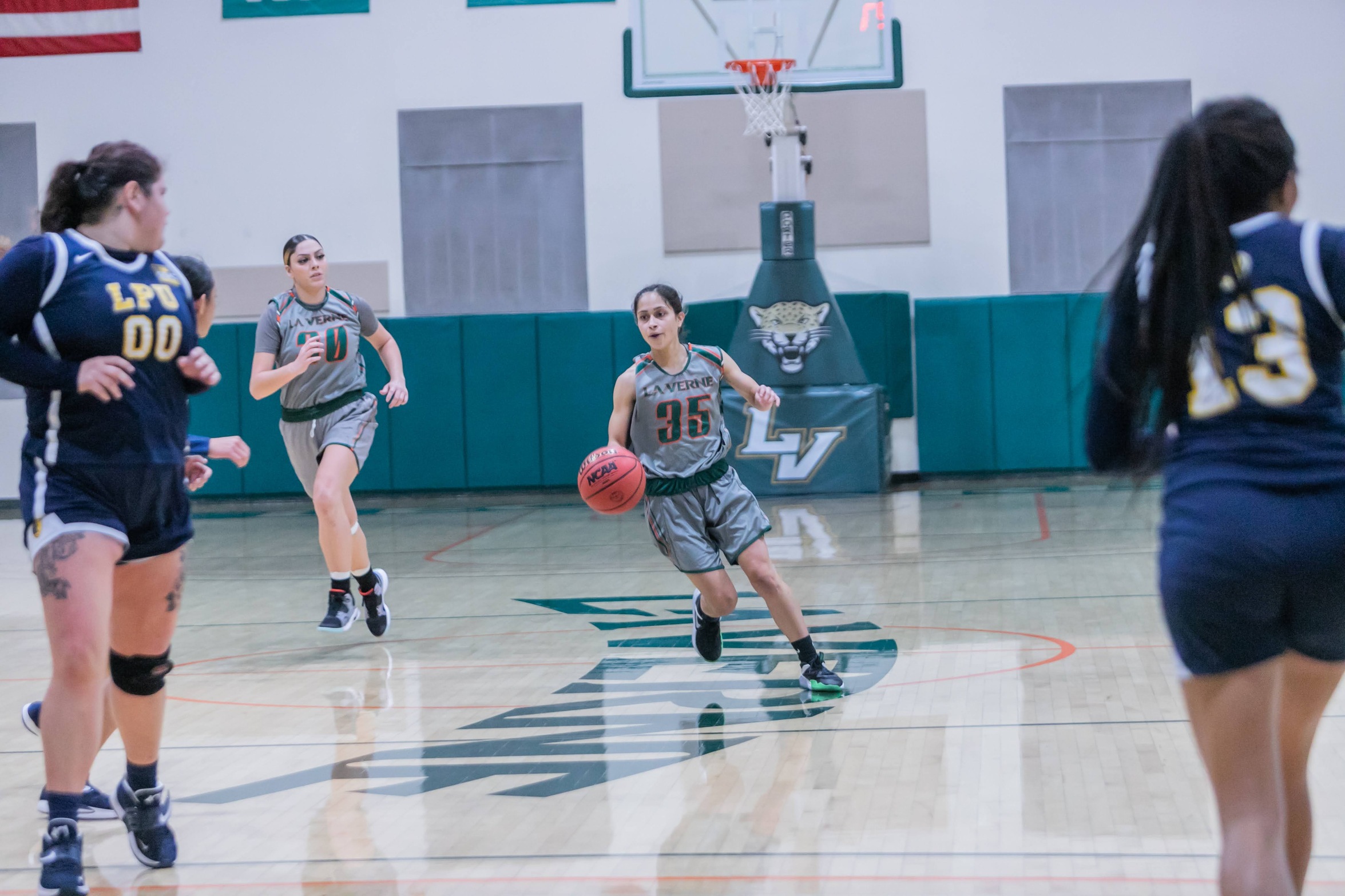 Leos come up short at Redlands