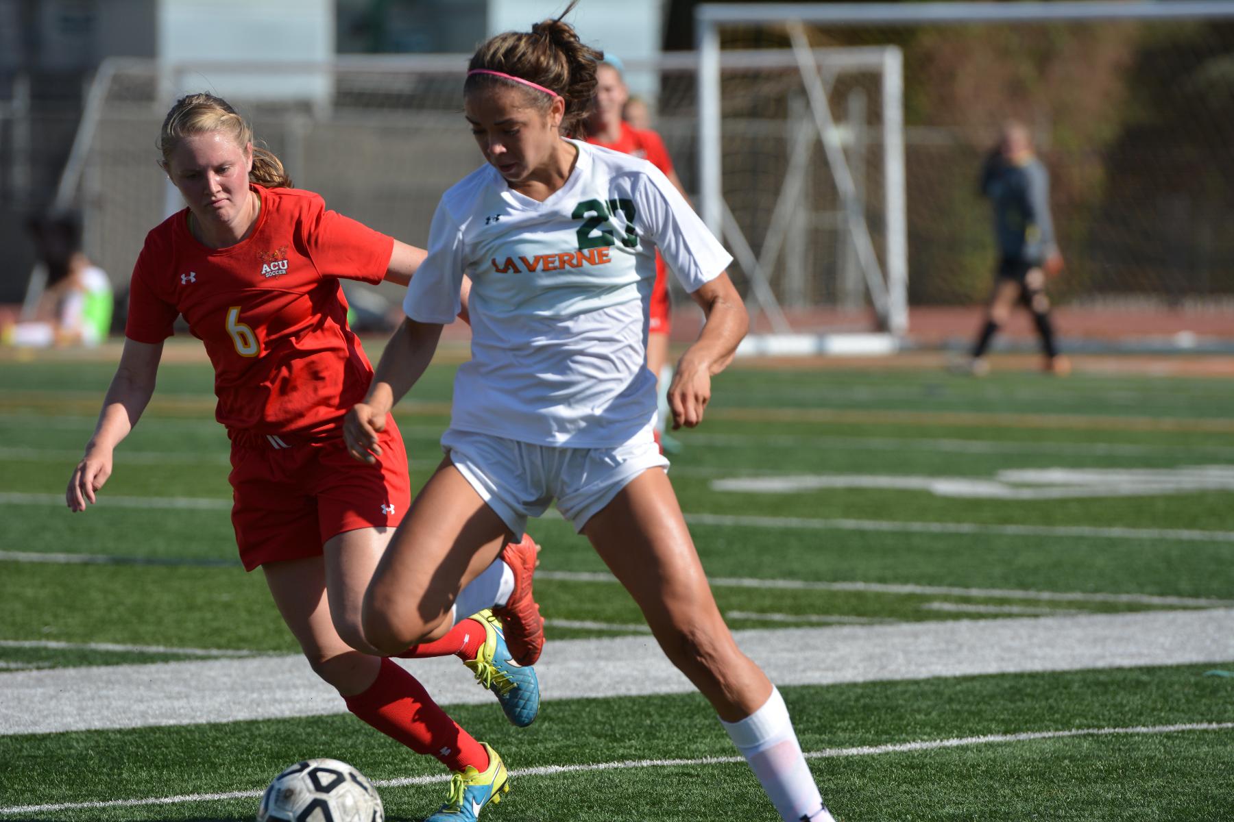 Hernandez finds her touch, Women's Soccer beats Texas-Dallas