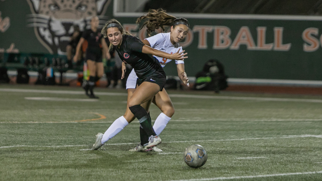 Women's Soccer Drops 1-0 OT Heartbreaker