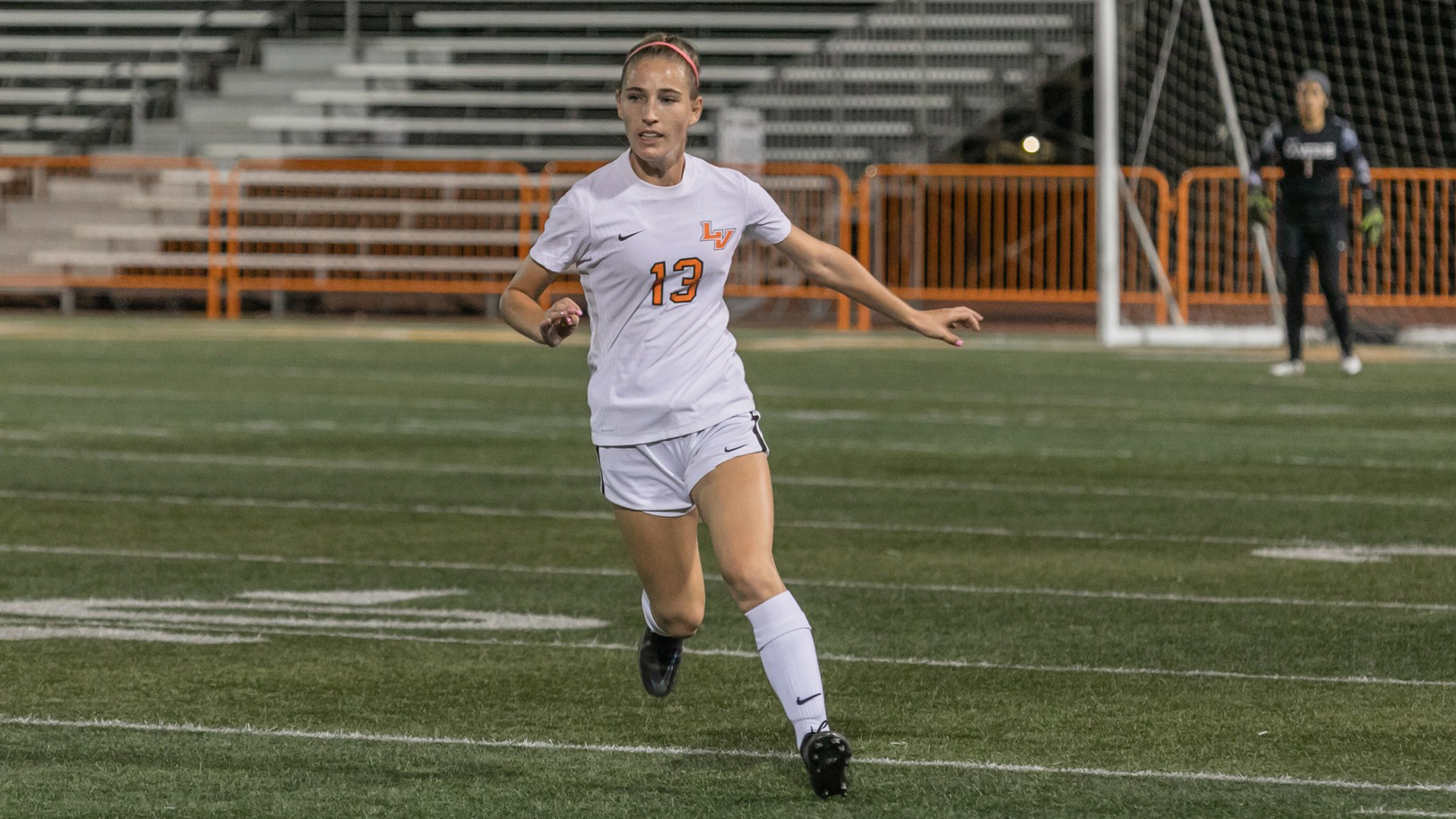 Women's Soccer Beats Caltech 2-0