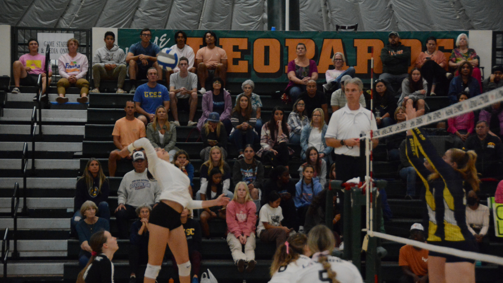 Leopards Battle Nationally-Ranked UC Santa Cruz