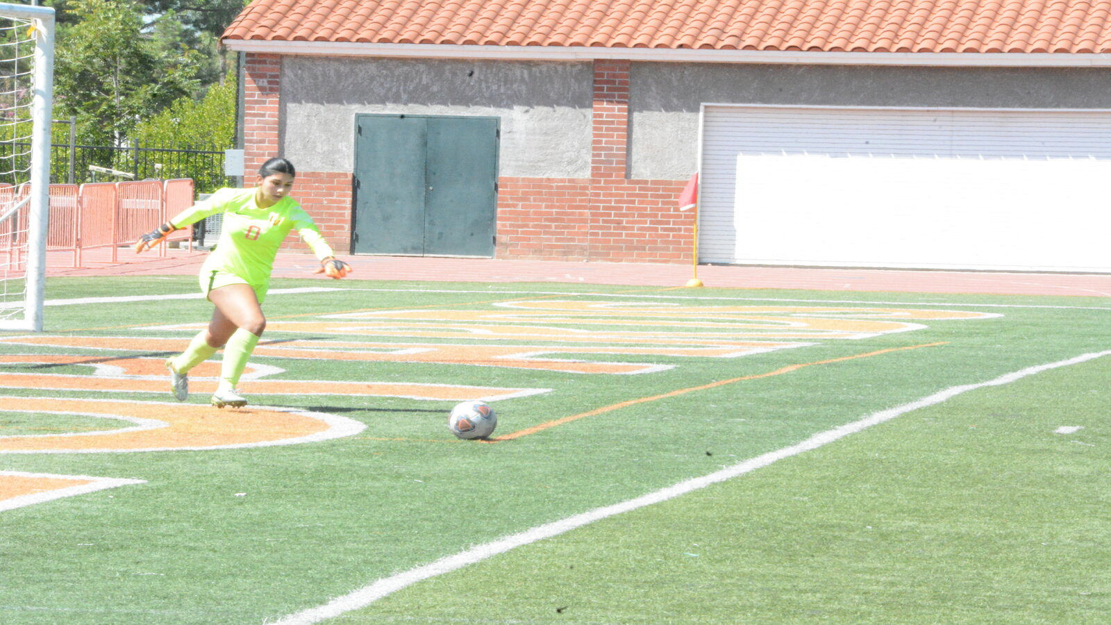 Leopard Goalie Abigail Macedo With 14 Saves In Tie Against Redlands